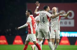 星空体育app-从集结日上海申花调整名单以备法国杯到印第安纳步行者赛前主帅复盘，本菲卡伤情更新备战CBA季后赛的简单介绍-星空体育app